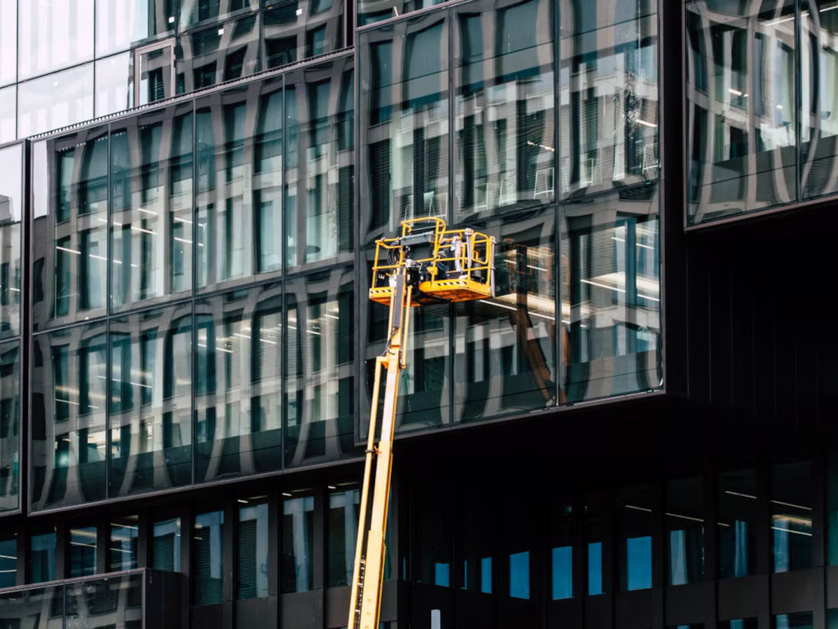 Exterior maintenance services